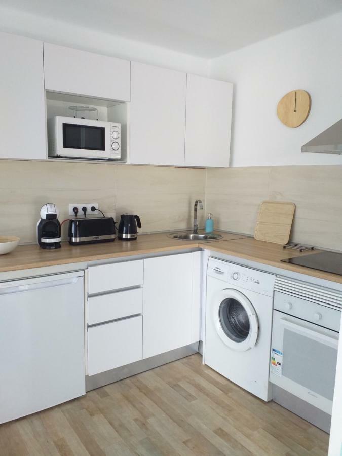 Apartment Portonovo Galit - Sea View - Piscina - Wifi - Old Town Пуерто дел Кармен Екстериор снимка