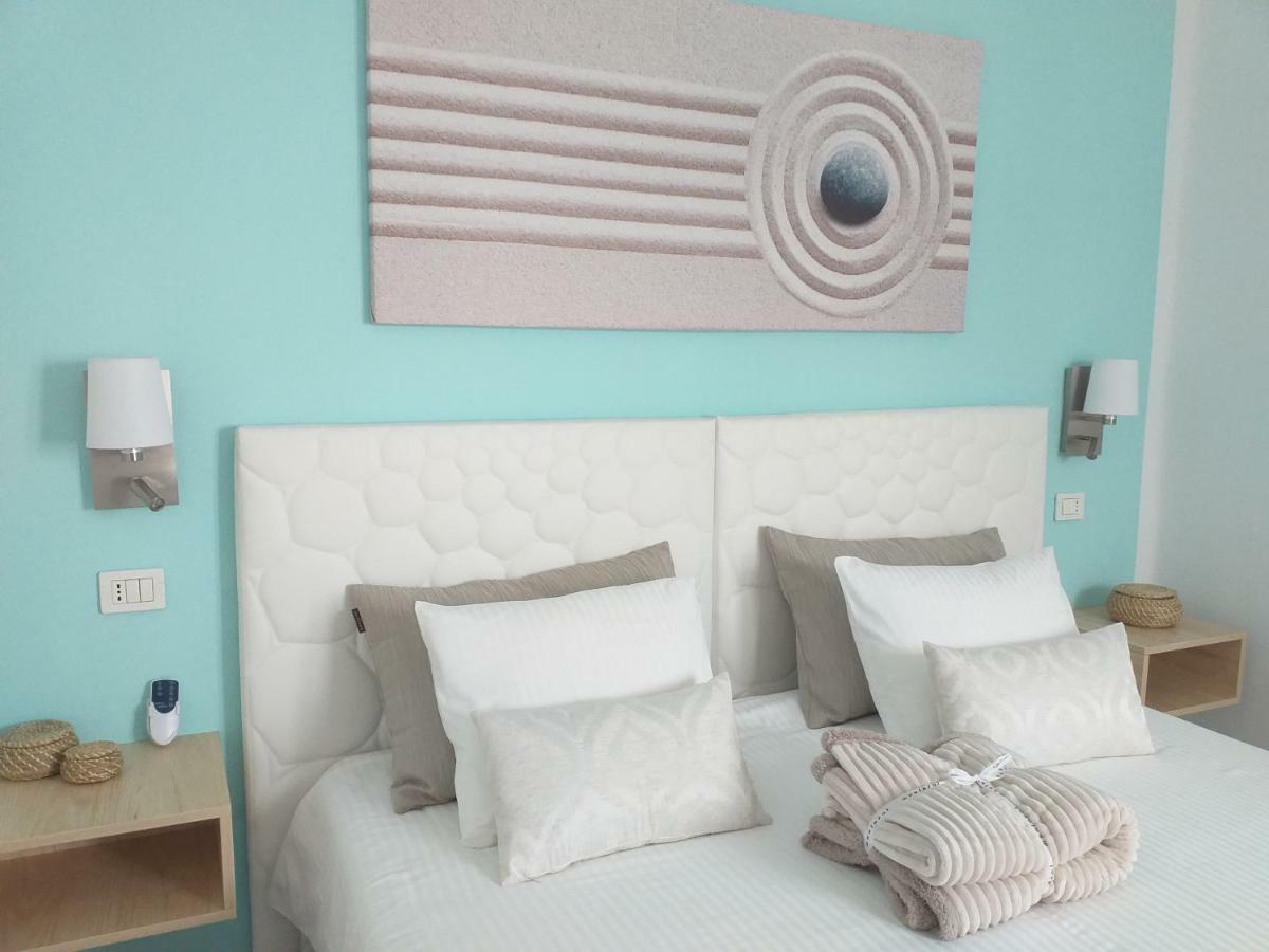 Apartment Portonovo Galit - Sea View - Piscina - Wifi - Old Town Пуерто дел Кармен Екстериор снимка