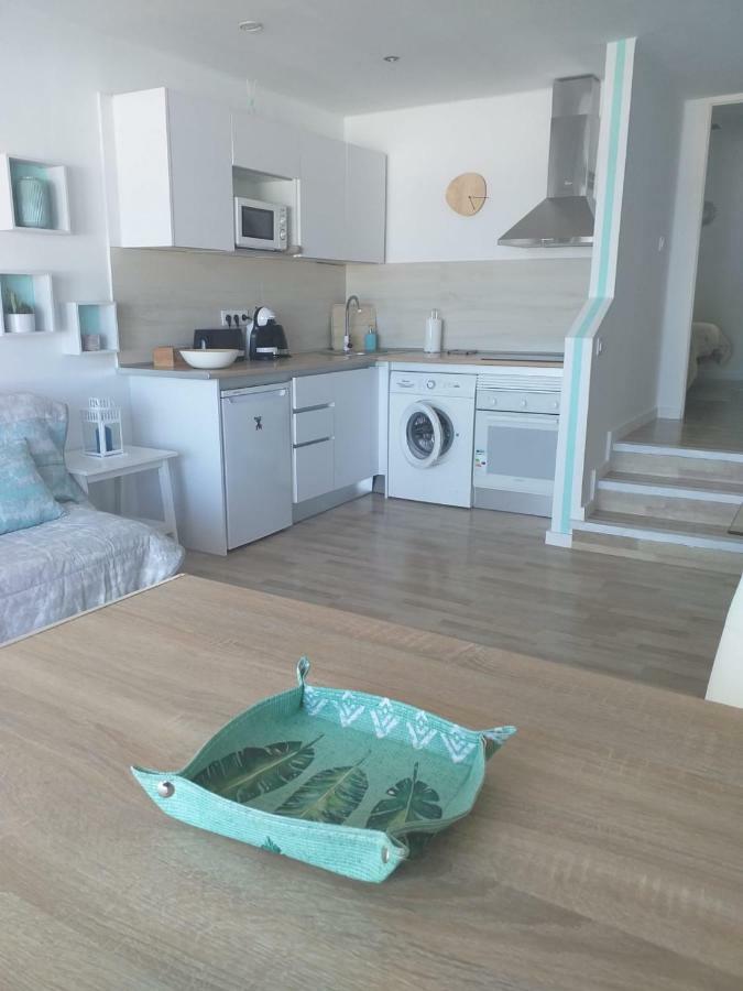 Apartment Portonovo Galit - Sea View - Piscina - Wifi - Old Town Пуерто дел Кармен Екстериор снимка