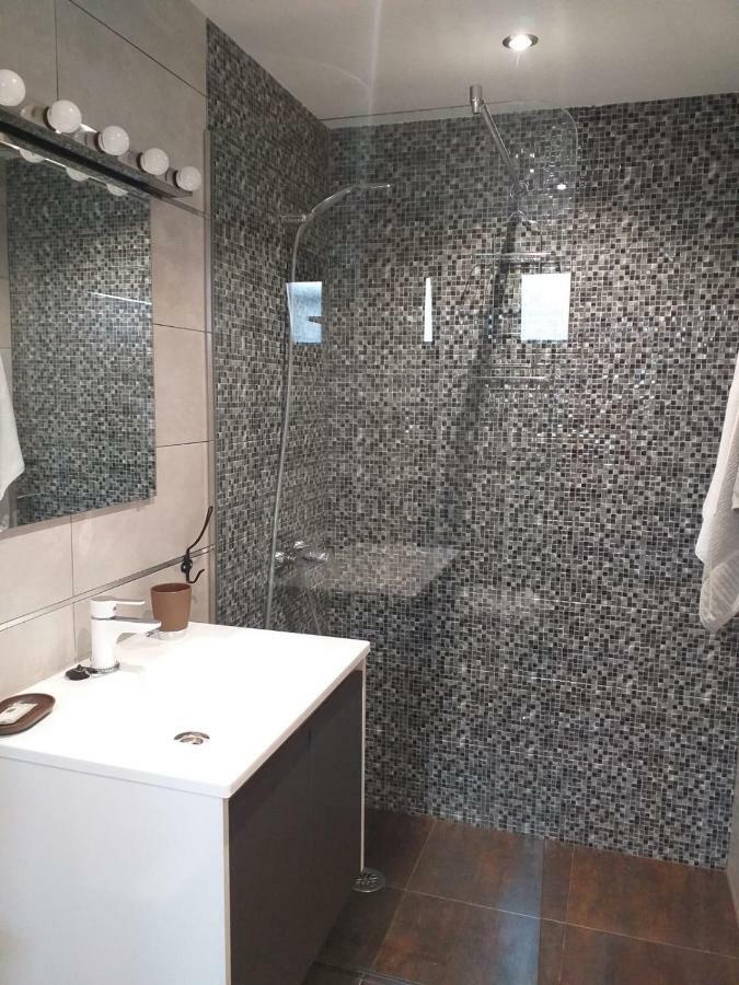 Apartment Portonovo Galit - Sea View - Piscina - Wifi - Old Town Пуерто дел Кармен Екстериор снимка